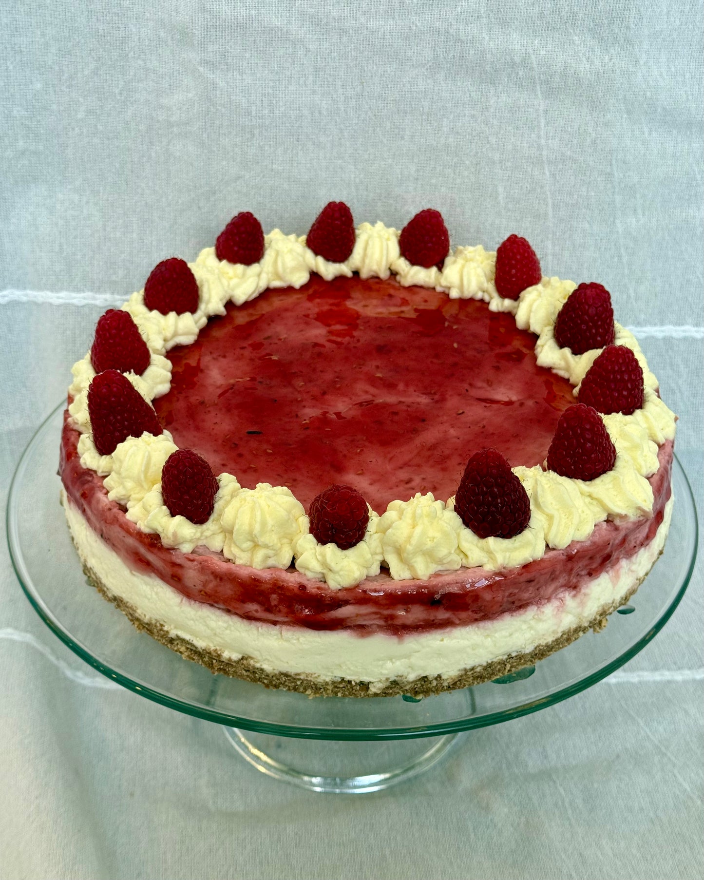 Raspberry Mousse No-Bake Cheesecake