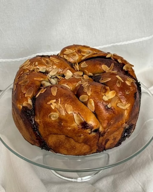 Round Chocolate Babka