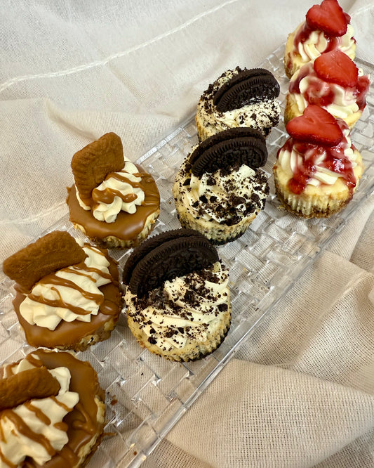 Assorted Mini Cakes Box